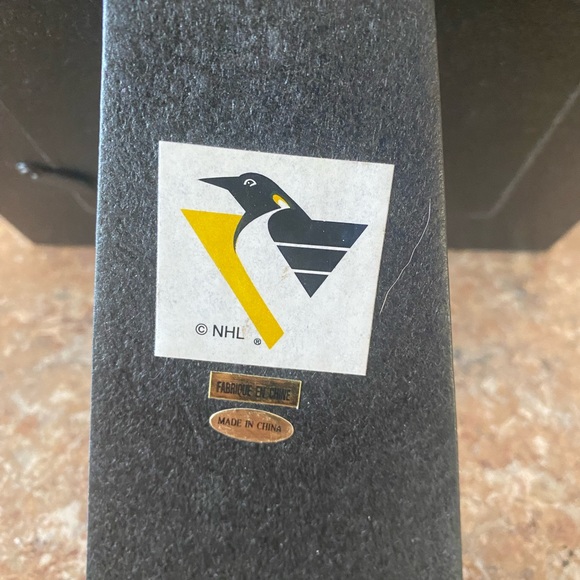 Pittsburgh Penguins 1990s 3D Picture Frame. - Picture 8 of 10